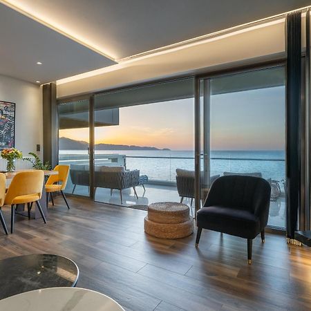 C.P. Luxury Suite イラクリオン エクステリア 写真